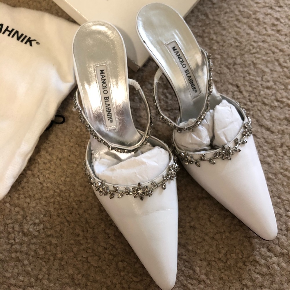 Manolo Blahnik 36 1/2